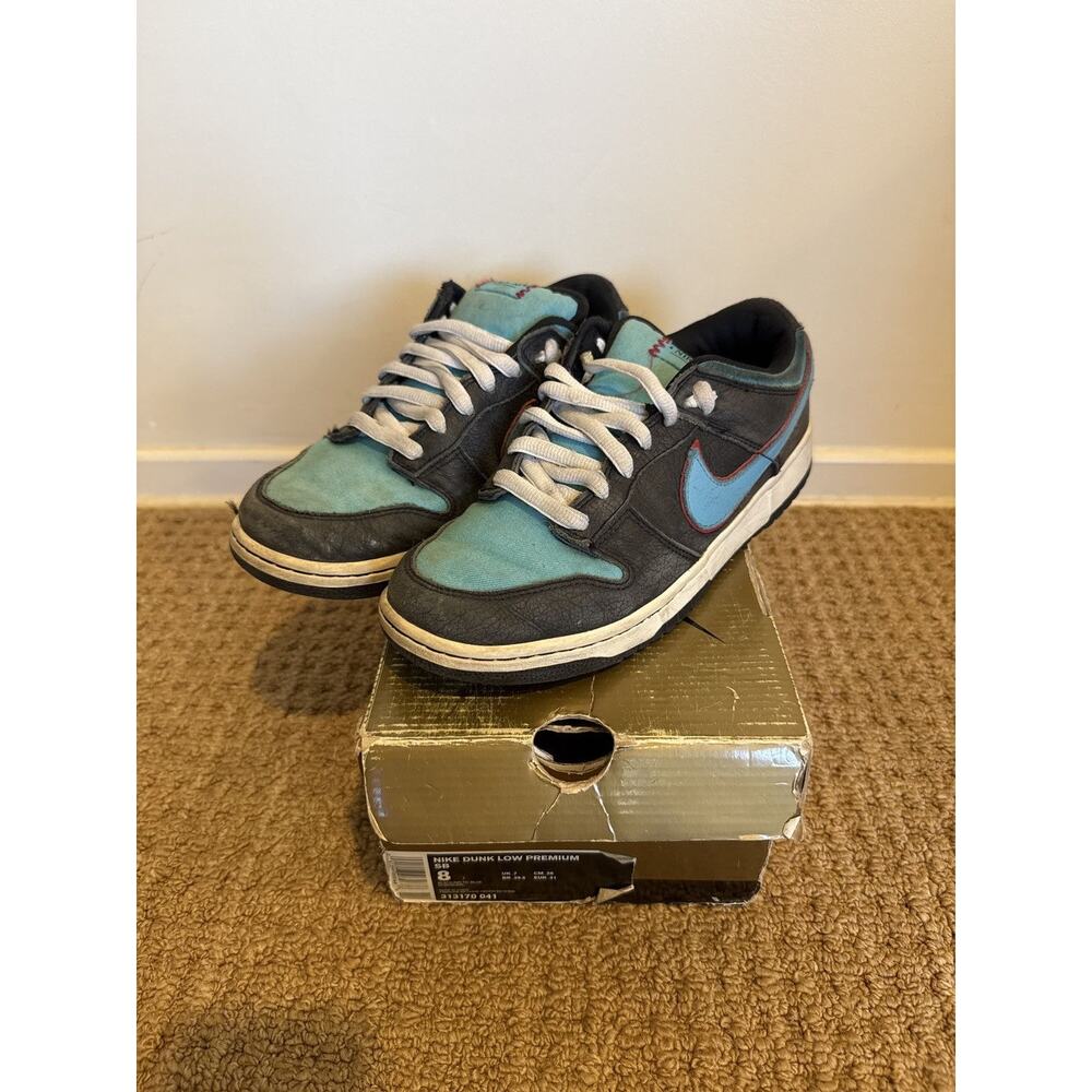 Nike SB Angels & Demons